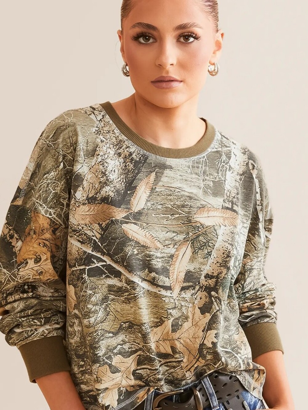 Womens Gilded Intent Camo Top. Size Large.  Purchased From The Buckle